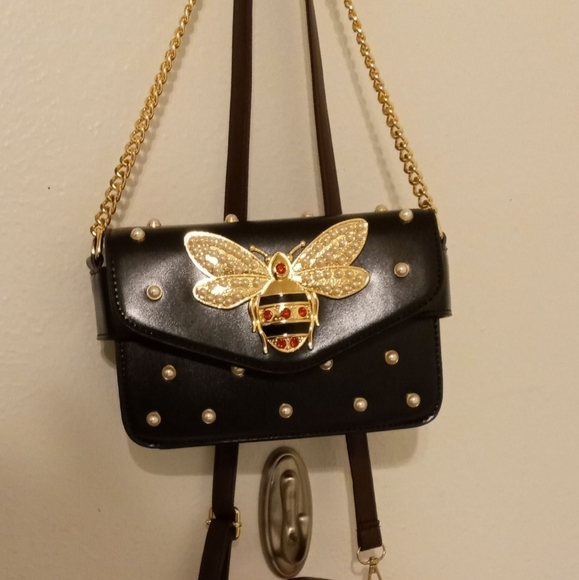 Purse - Picture 2 of 2